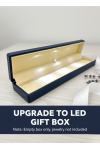 Samt schmuckschatulle mit led licht und personalisierter nachricht